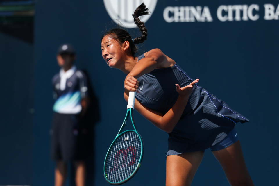 我上场的时, 冠发起冲击