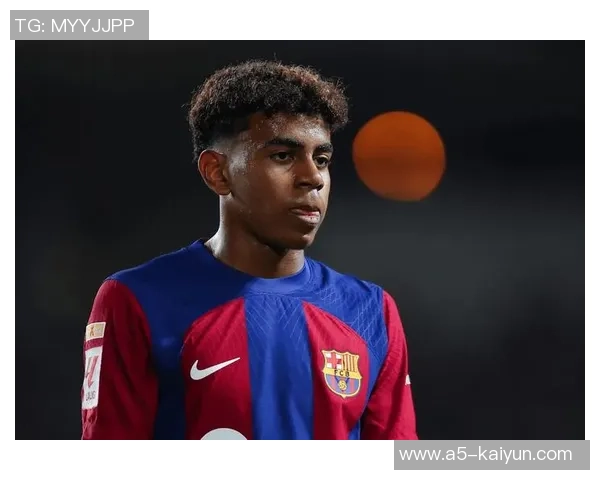 每体：孔德仍缺席练习出战德比存疑；德容现已彻底恢复